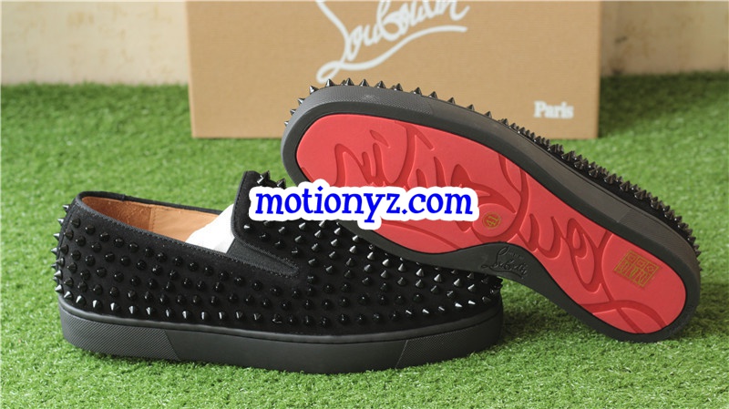 Christian Louboutin Sneaker Low Top Black Suede